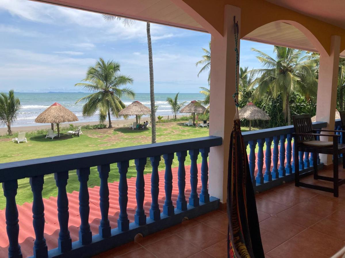Las Lajas Beach Resort Luaran gambar