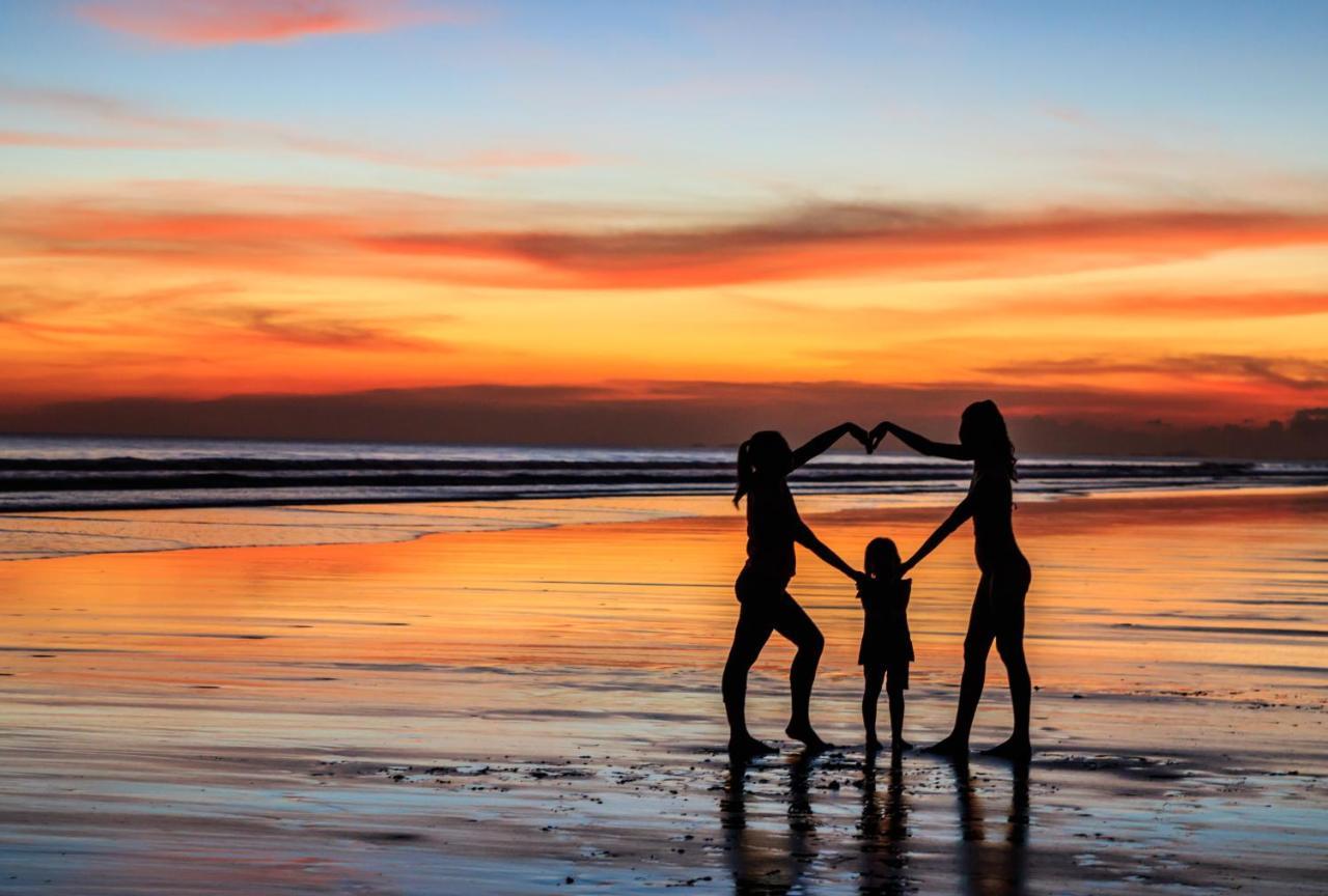 Las Lajas Beach Resort Luaran gambar