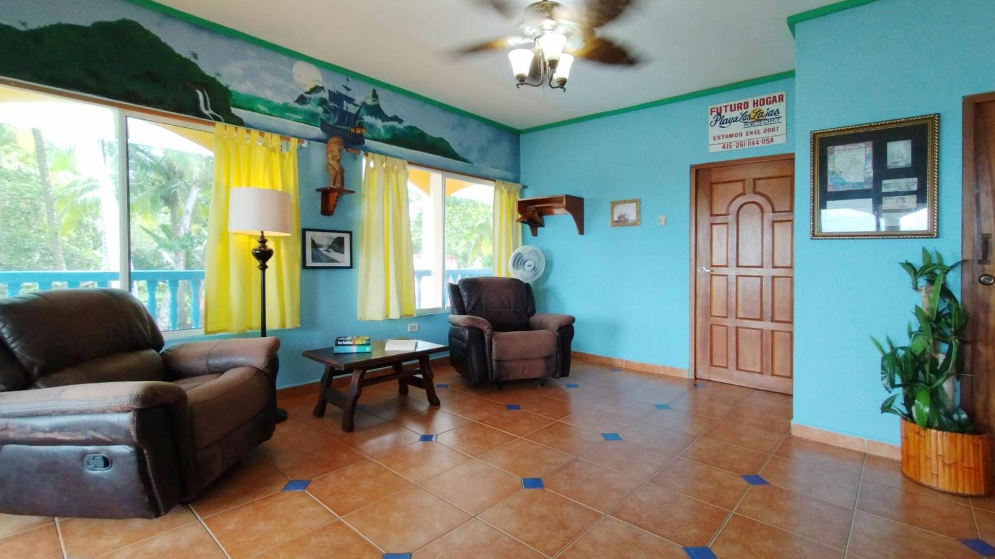 Las Lajas Beach Resort Luaran gambar